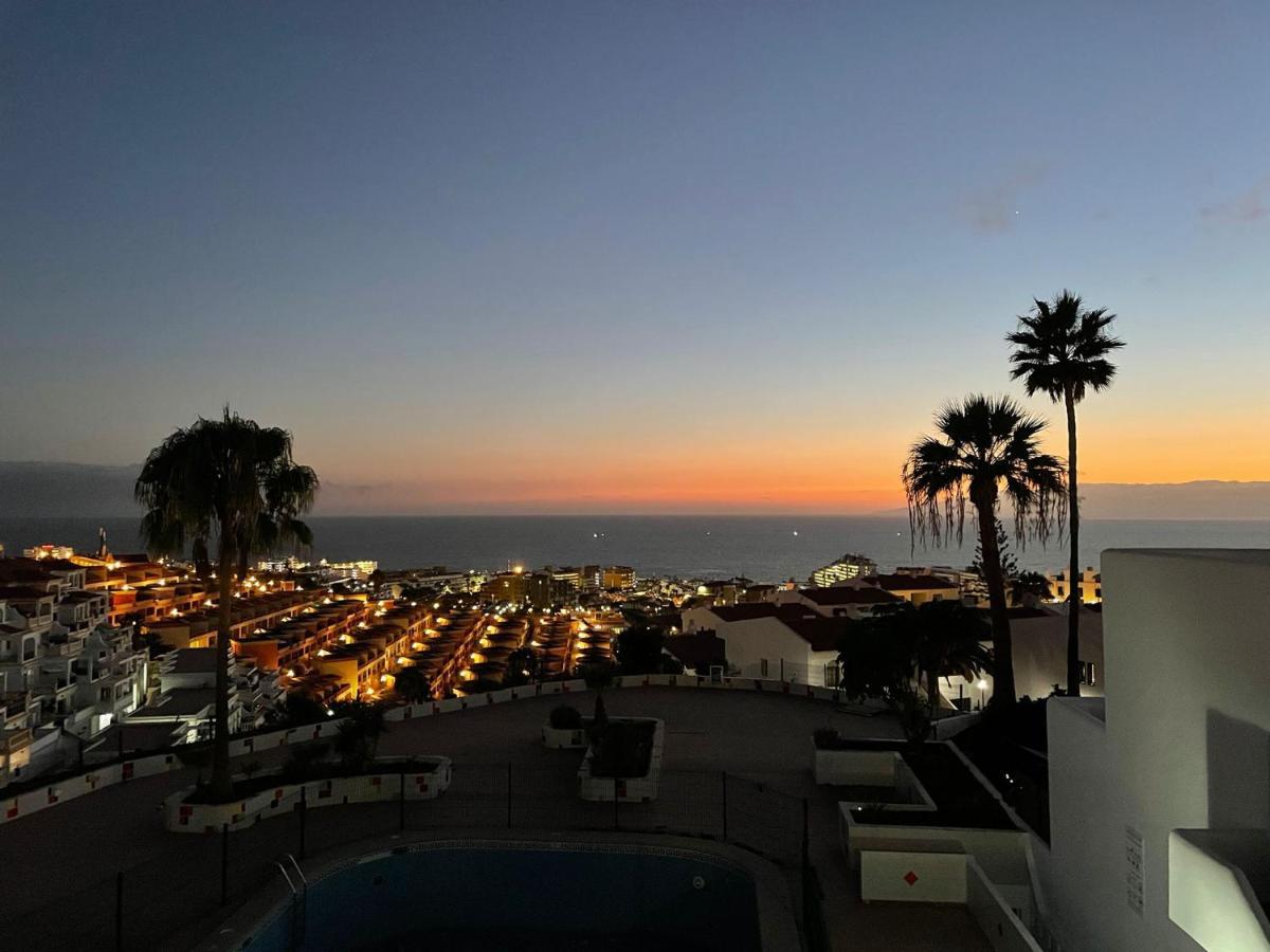 Costa Adeje Apartments エクステリア 写真
